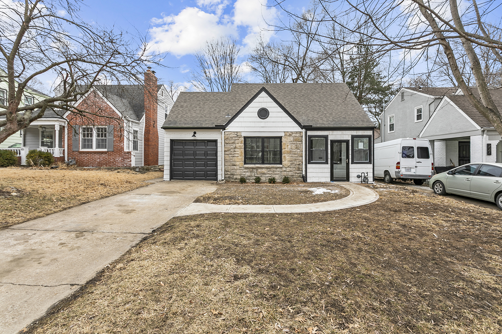 231 East 74th Terr