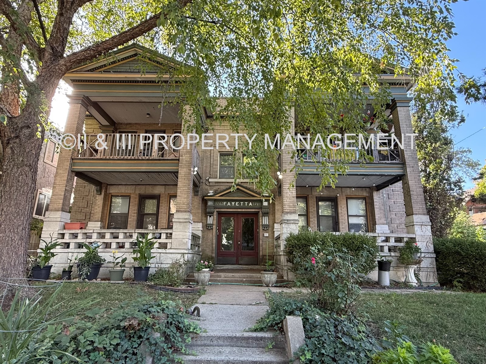 3700 Wyandotte St- Apt Basement
